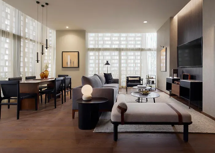 Xoma Boutique By Viadora
